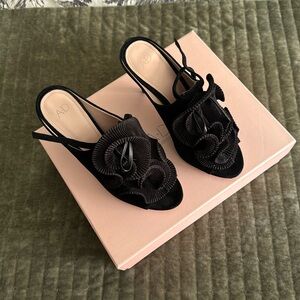 & Daughters Anmarie Heel